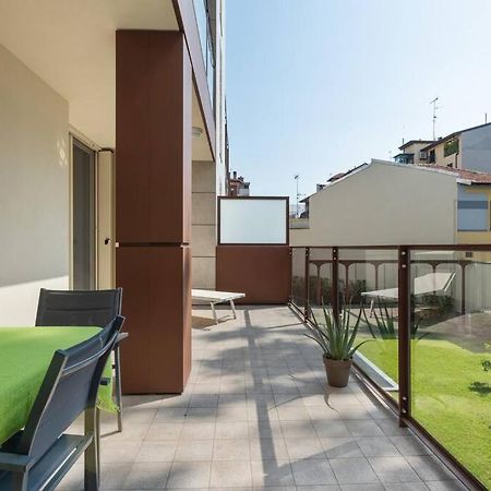 Easylife - Modern And Spacious Apt In Fiera City Life Milán Exterior foto