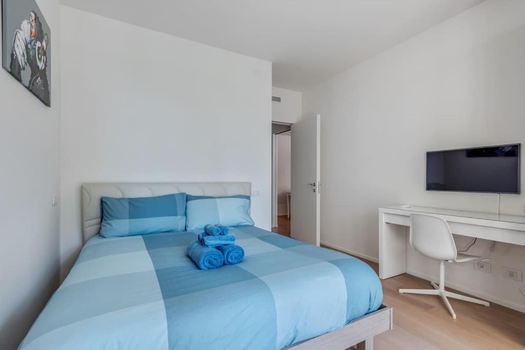 Easylife - Modern And Spacious Apt In Fiera City Life Milán Exterior foto